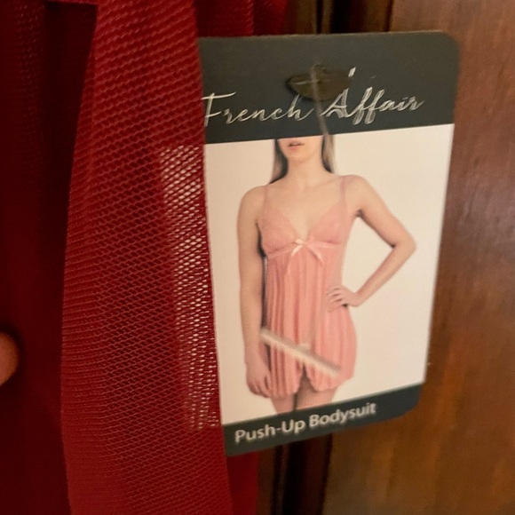 Lingerie Sheer red with sequins 2 piece Sz L *** NWT - Picture 5 of 5